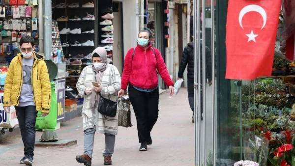 تركيا: 19 وفاة و1192 إصابة جديدة بكورونا