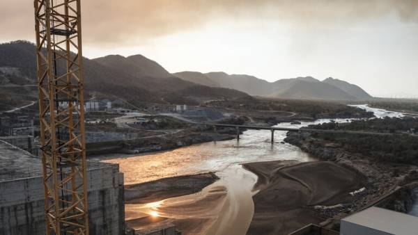 وزير سوداني يعلن موعد استئناف مفاوضات سد النهضة