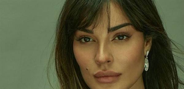 زوجة تعاتب زوجها لوضعه صورة نادين نسيب نجيم على هاتفه .. كيف علّقت الأخيرة؟