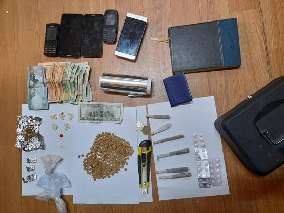 ضبط 8 مطلوبين بينهم مسلح خطير جدا