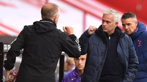 مورينيو: أثق في قدرتي على قيادة توتنهام للألقاب بشرط واحد