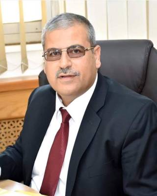 محمد مجدلاوي يهنئ خليل ارشيدات بمناسبة تعيينه مديراً لدائرة الموارد البشرية في اليرموك