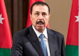 فارس حواري و (12) ملاحظة تحرج وزير التربية والتعليم بإمتحان الثانوية العامة