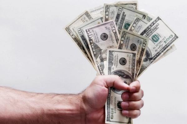 أغنى 10 أشخاص في العالم