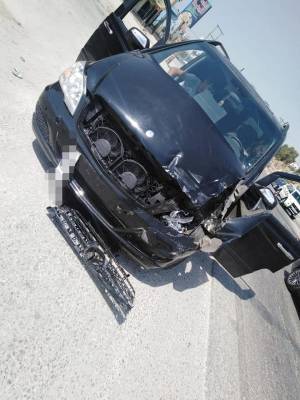 شاهد بالصور ... إصابتان بحادث تصادم على طريق جرش – عمان