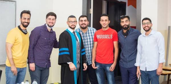 يزن الدرعاوي.. مبارك الماجستير