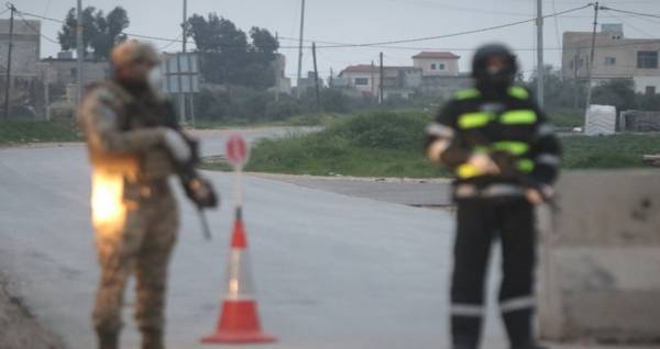 عزل 3 منازل جديدة في البلقاء بعد تسجيل إصابات بفيروس كورونا