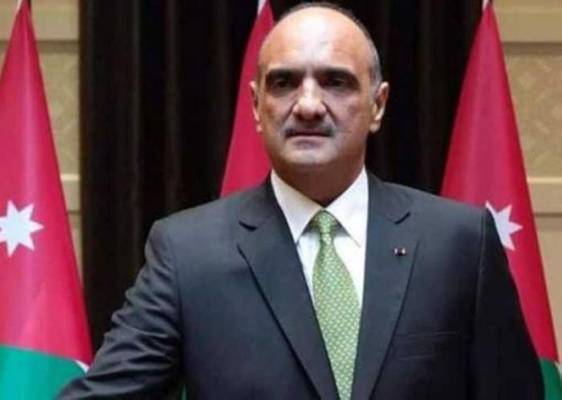 الحكومة تستقبل التهاني هاتفياً وإلكترونياً التزاماً بأوامر الدفاع