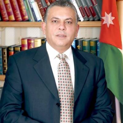 بعد انجازات ملموسة في اللامركزية..عمر القيسي يقترب من العبدلي