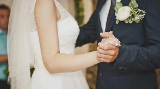 صورة انتهت بمصرع عروسين قبل الزفاف بلحظات!