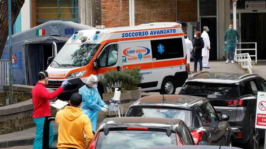 كورونا يعود لضرب إيطاليا بشدة