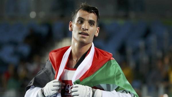 وفاة والد الاعب احمد أبو غوش