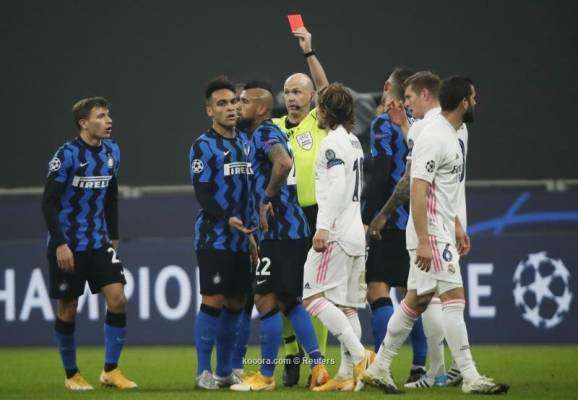 إنتر يعلن غياب نجمه عن موقعة شاختار