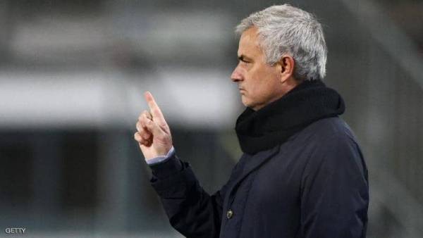 مورينيو: كيف أسعدهم جميعا؟ عليهم العودة للاستحمام