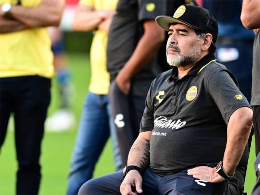 مصادرة هاتف سائقه الخاص.. حقائق جديدة عن وفاة