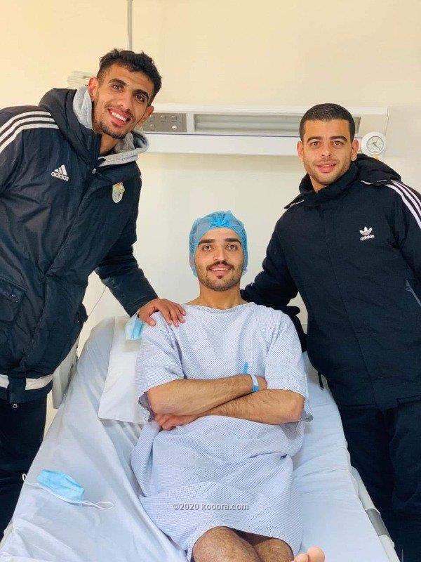 لاعب سحاب يجري عملية الرباط الصليبي