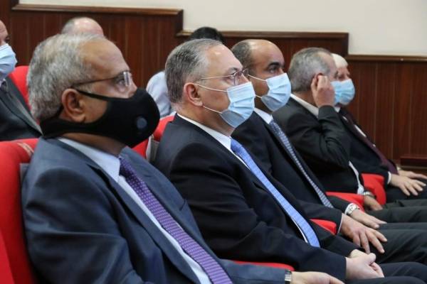 الخصاونة يطلق الاستراتيجية الوطنية المحدثة للنزاهة ومكافحة الفساد 20202025