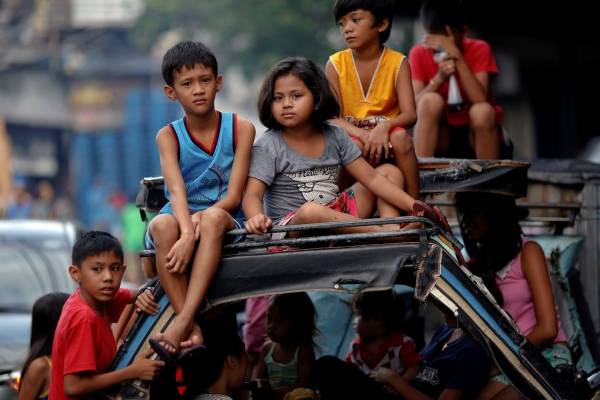 الفلبين بصدد حظر ممارسة الجنس مع من هم دون الـ 12