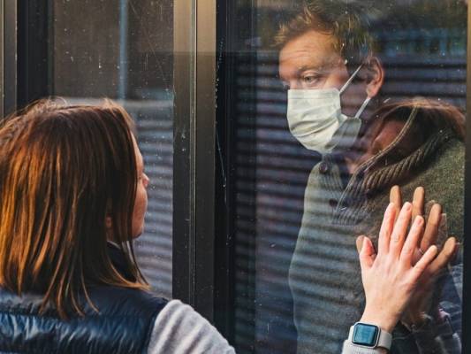 2020 عام للنسيان .. أبرز الاحداث.. فيروس كورونا يتفشى في العالم ويوقف الزمن