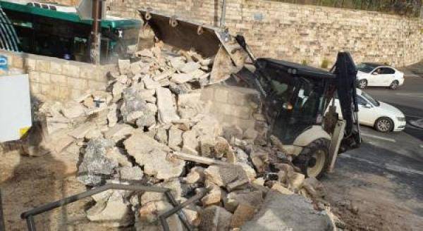 الأردن يدين أعمال الحفريات بمدخل مقبرة الشهداء في القدس