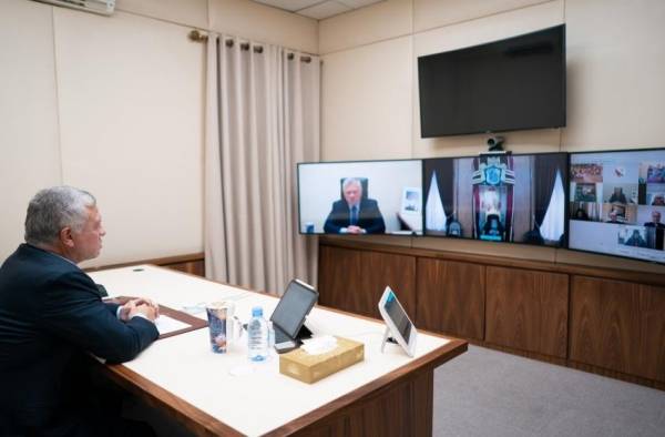 الملك وولي العهد يلتقيان رؤوساء الكنائس في الأردن والقدس