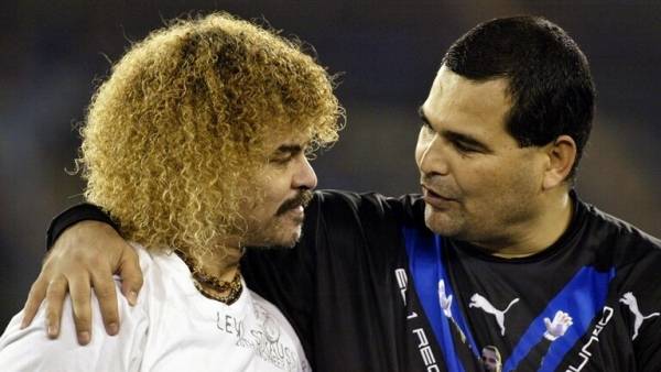 حارس مرمى هداف يترشح لمنصب رئاسة دولته