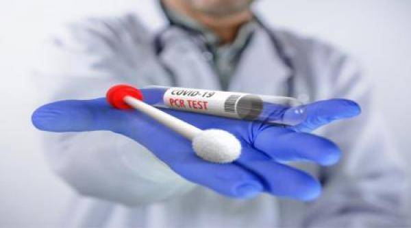 نسبة فحوصات كورونا الايجابية الأربعاء 6.46