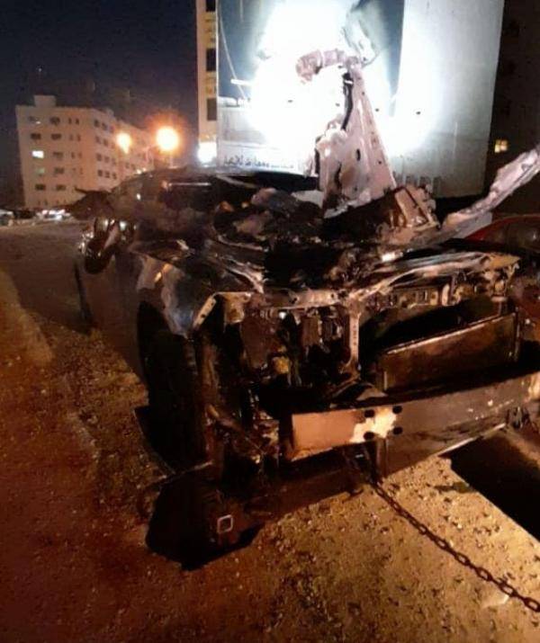 اشتعال مركبة أعلى جسر الكيلو