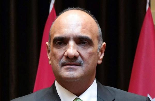 المستشفيات الميدانية جهد خالص لحكومة الخصاونة ولا علاقة لحكومة الرزاز بها