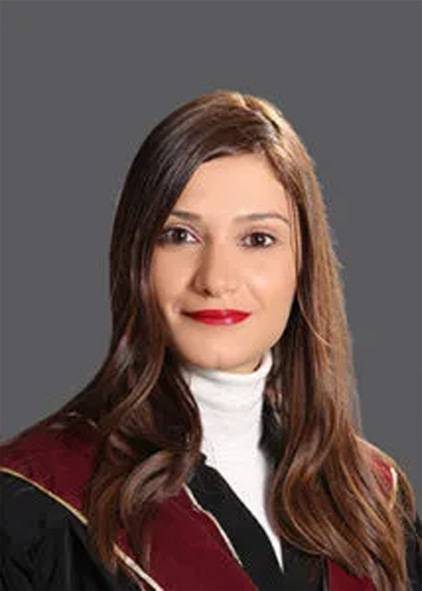 الدكتورة نسرين يوسف تبحث في مملكة السماء وتقدّم مقارنات وقياسات تاريخية لسياسة التدّخل الغربي في شؤون الشرق الأوسط