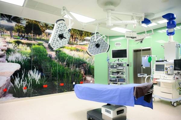 جراحة السمنة في مستشفى الكندي