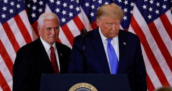 النواب الأمريكي يناقش مشروع قرار يدعو بنس لعزل ترامب