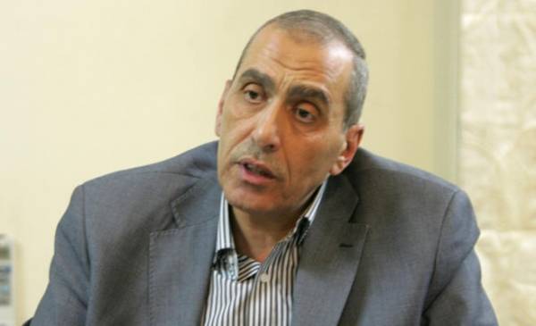 العين فاضل الحمود من مدير أمن عام الى كاتب مقالات ..!!