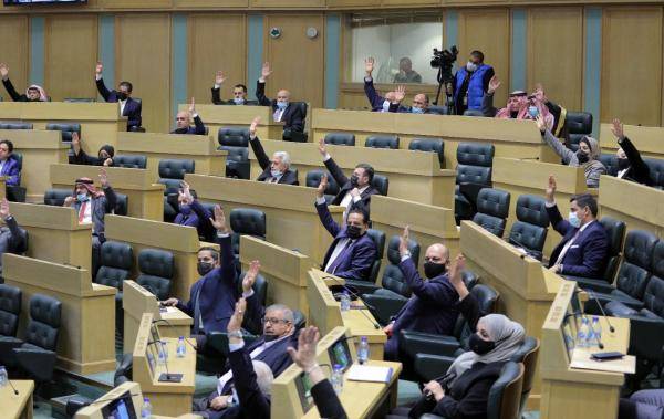 توصيات نيابية تتضمن اعفاءات وزيادة المستفيدين من المعونة واعادة النظر بتوكيد