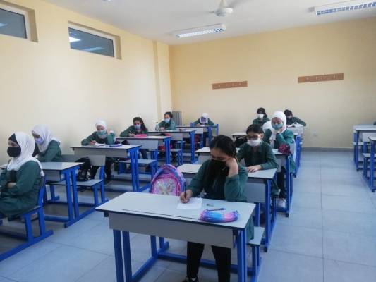 لا اصابات كورونا بين المعلمين والطلبة في اليوم الأول للمدارس