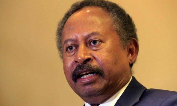 رئيس الوزراء السوداني يصدر قرارا لحل الحكومة الانتقالية