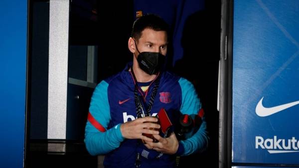 هدف ميسي يحظى بجائزة جديدة (فيديو)