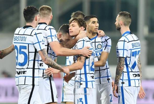 إنتر يخطط لتحصين نجمه من أطماع برشلونة