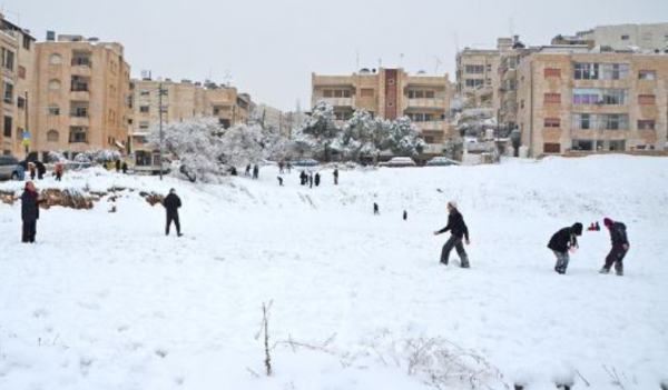 الشاكر: تراكمات الثلوج في مرتفعات عمان قد تصل إلى 15 سم (تفاصيل)