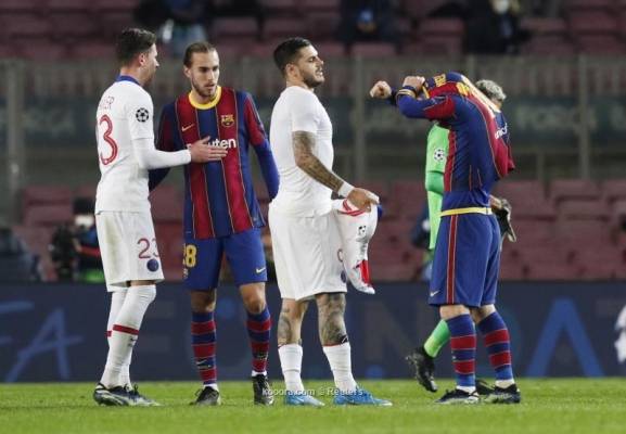 لاعبو برشلونة يشعرون براحة كبيرة بعد قرار كومان