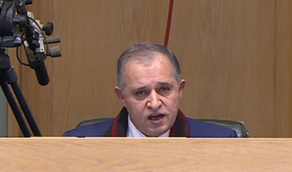 وزير العمل يتحدث عن فشل حكومات سابقة: البطالة قنبلة موقوتة نأمل الا تنفجر بوجوهنا