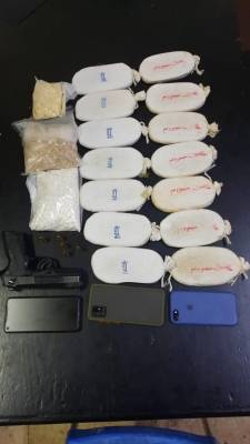 ضبط 3 مهربي مخدرات في البادية الشمالية الشرقية