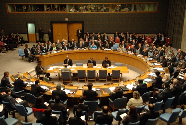 مجلس الأمن يطالب بهدنة في الصراعات حول العالم لتوزيع لقاحات فيروس كورونا