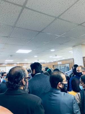 كسر أوامر الدفاع في نقابة المحامين والصور تؤكد !