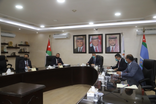 وزير الداخلية الجديد يبدأ عمله بلقاء محافظي الميدان