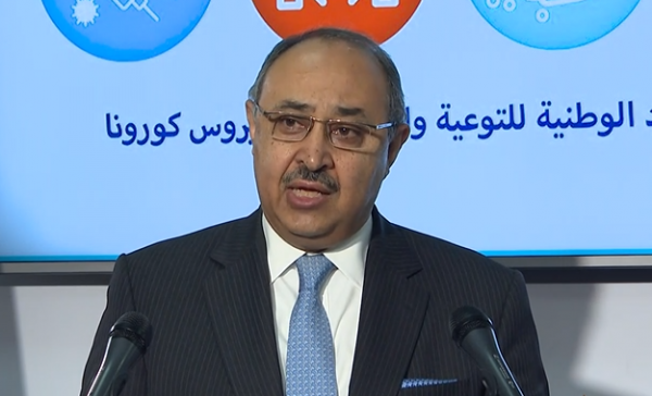 تمديد الحظر الليلي وتعليق صلاة الجمعة وقداس الاحد واغلاق قطاعات جديدة (تفاصيل)