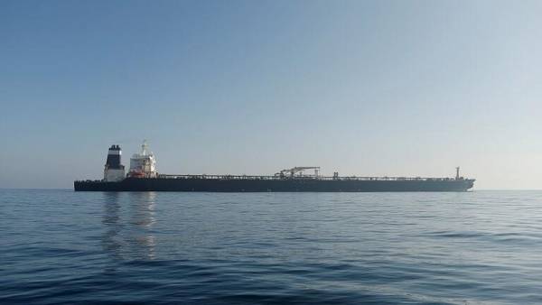 إسرائيل هاجمت 12 ناقلة نفط إيرانية منذ 2019