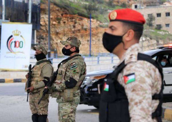 الجيش ينتشر على مداخل ومخارج محافظات المملكة