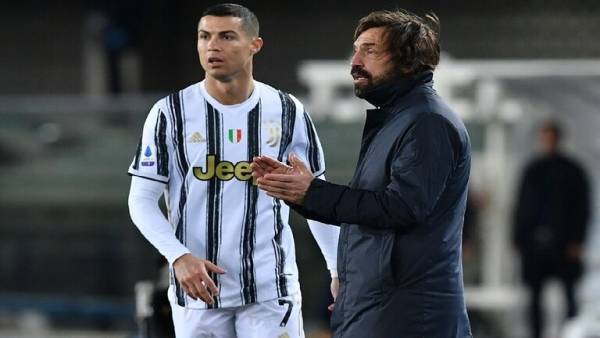 بعدما فتح زيدان الباب أمام عودته للريال.. بيرلو يعلق على إمكانية رحيل رونالدو