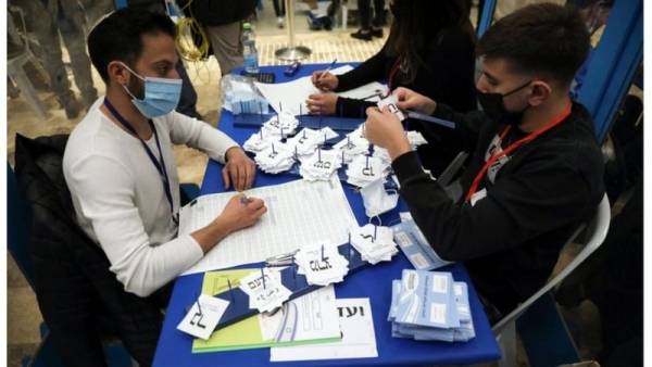 الانتخابات الإسرائيلية: توقعات بجولة خامسة خلال عامين